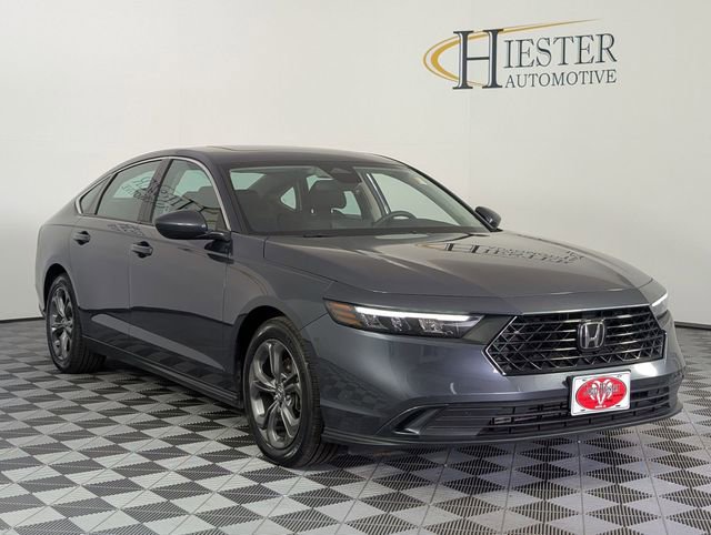 Used 2024 Honda Accord EX image 2