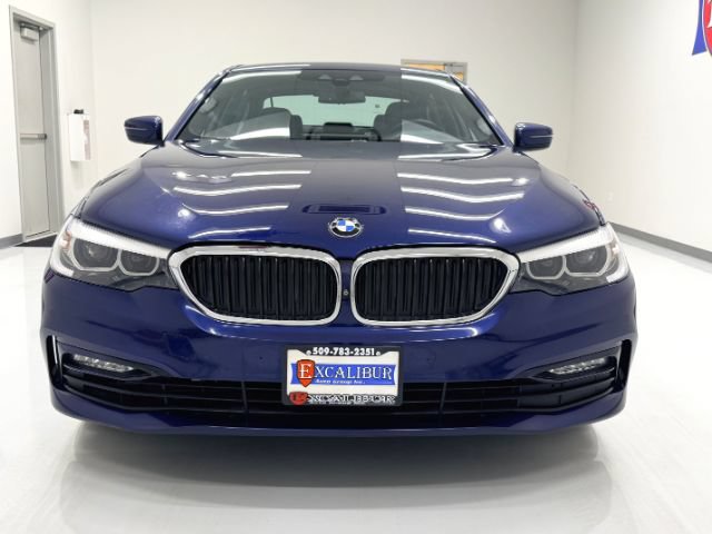 Used 2017 BMW 530i xDrive w/ Driving Assistance Package AWD/4WD image 6