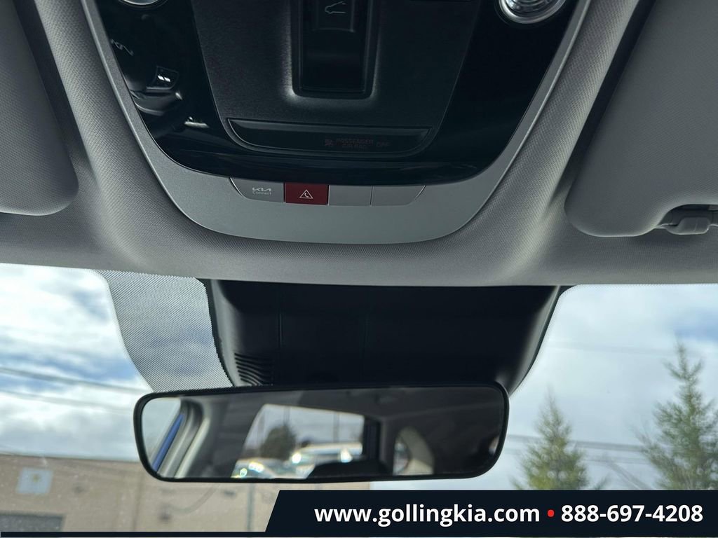 Certified 2025 Kia Seltos EX w/ EX Sunroof Package image 31