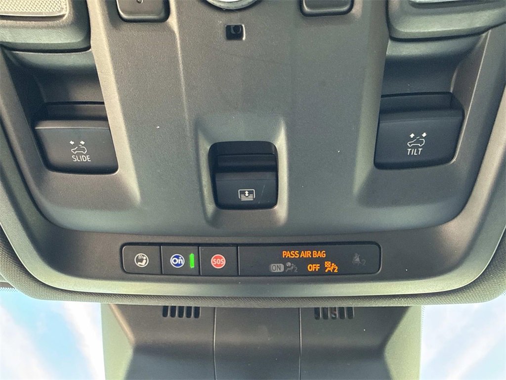 Used 2023 Cadillac Escalade Premium Luxury image 26