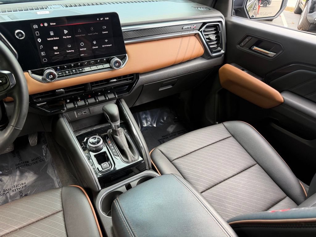 Used 2024 GMC Canyon AT4 w/ AT4 Premium Package AWD/4WD image 42