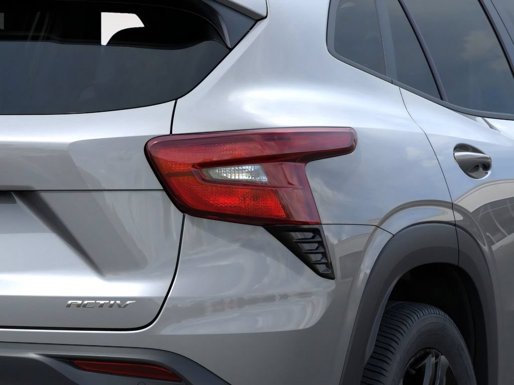 New 2026 Chevrolet Trax ACTIV w/ Driver Confidence Package FWD image 11