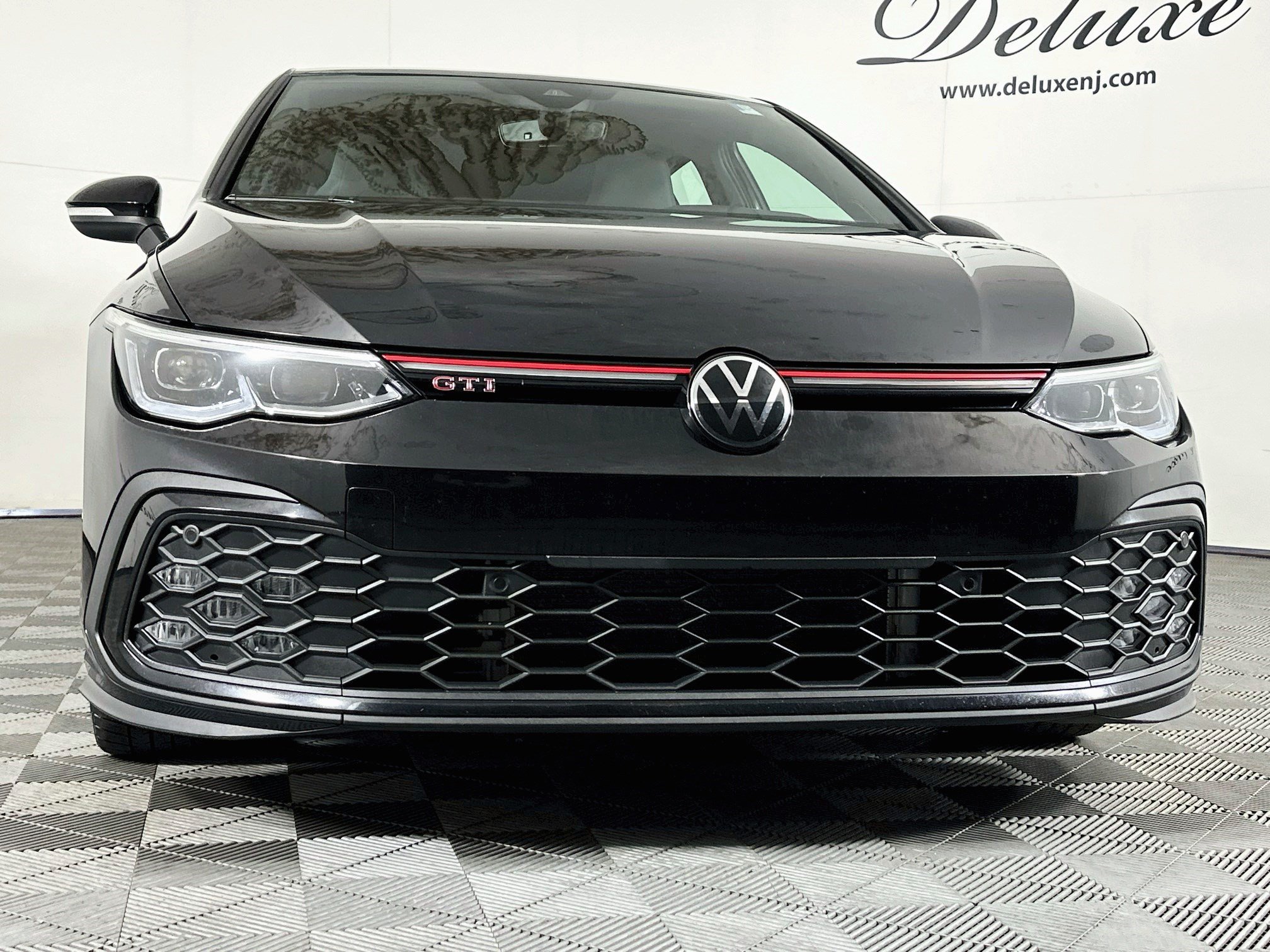 Used 2023 Volkswagen GTI SE FWD image 29