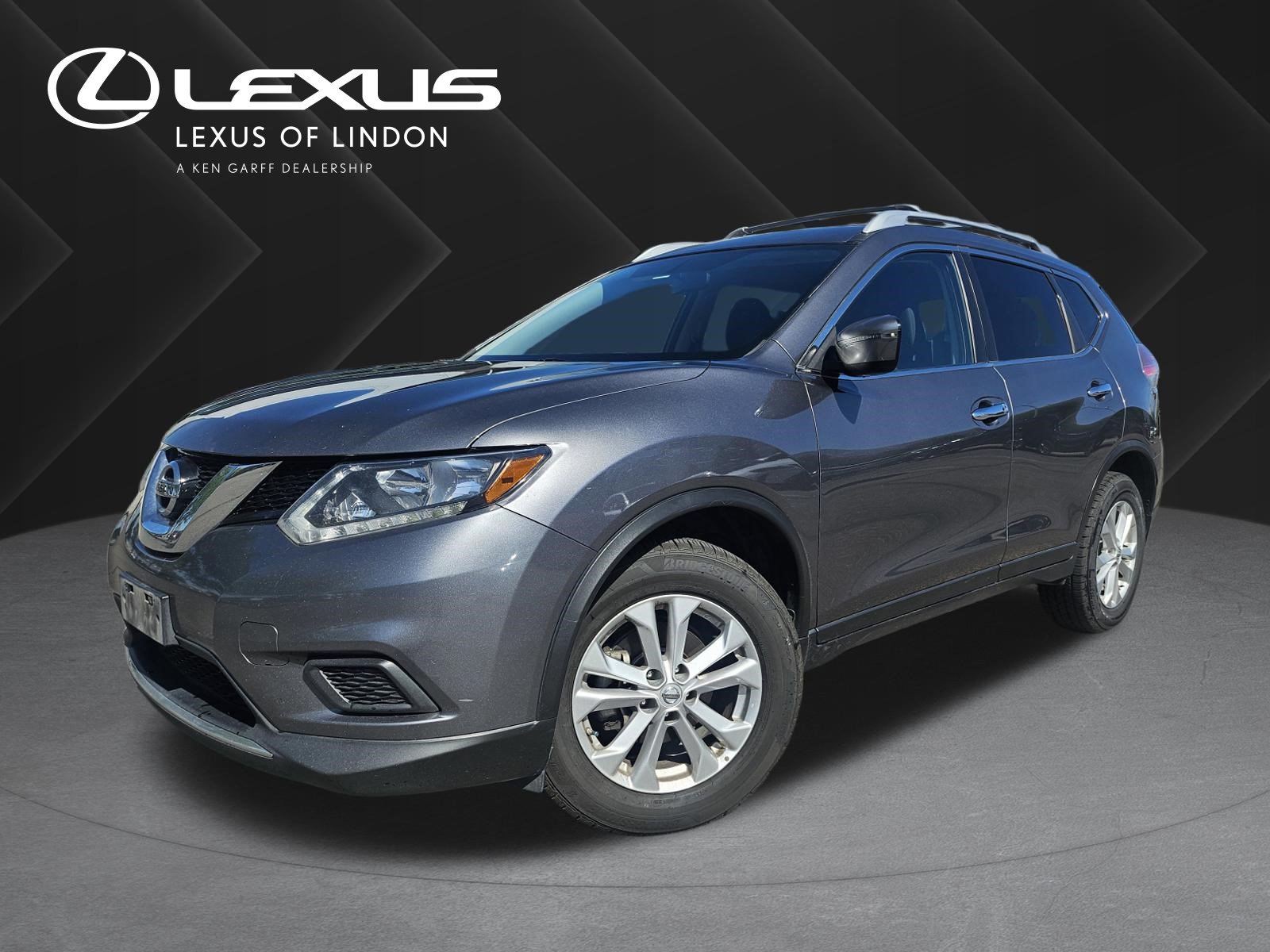 Used 2016 Nissan Rogue SV AWD/4WD image 1