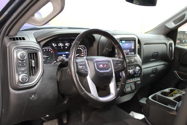 Used 2019 GMC Sierra 1500 SLE w/ X31 Off-Road Package AWD/4WD image 13