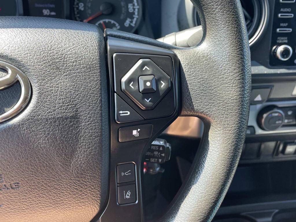 Used 2022 Toyota Tacoma SR AWD/4WD image 30