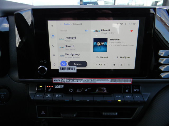 New 2026 Toyota Camry SE FWD image 11