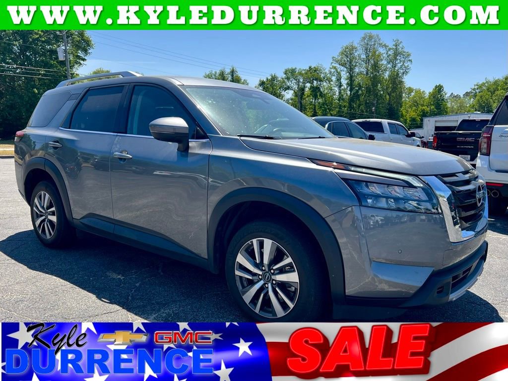 Used 2025 Nissan Pathfinder SL