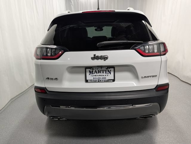 Used 2019 Jeep Cherokee Limited w/ Luxury Group AWD/4WD image 4