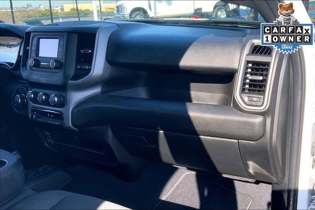 Used 2024 RAM 2500 Tradesman w/ Chrome Appearance Group image 16