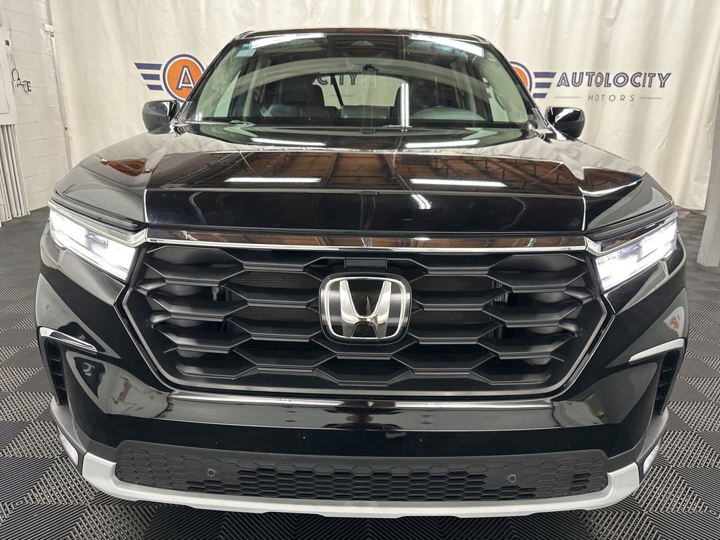 Used 2023 Honda Pilot EX-L image 4
