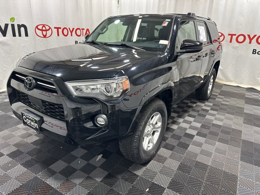 Used 2023 Toyota 4Runner SR5 image 3
