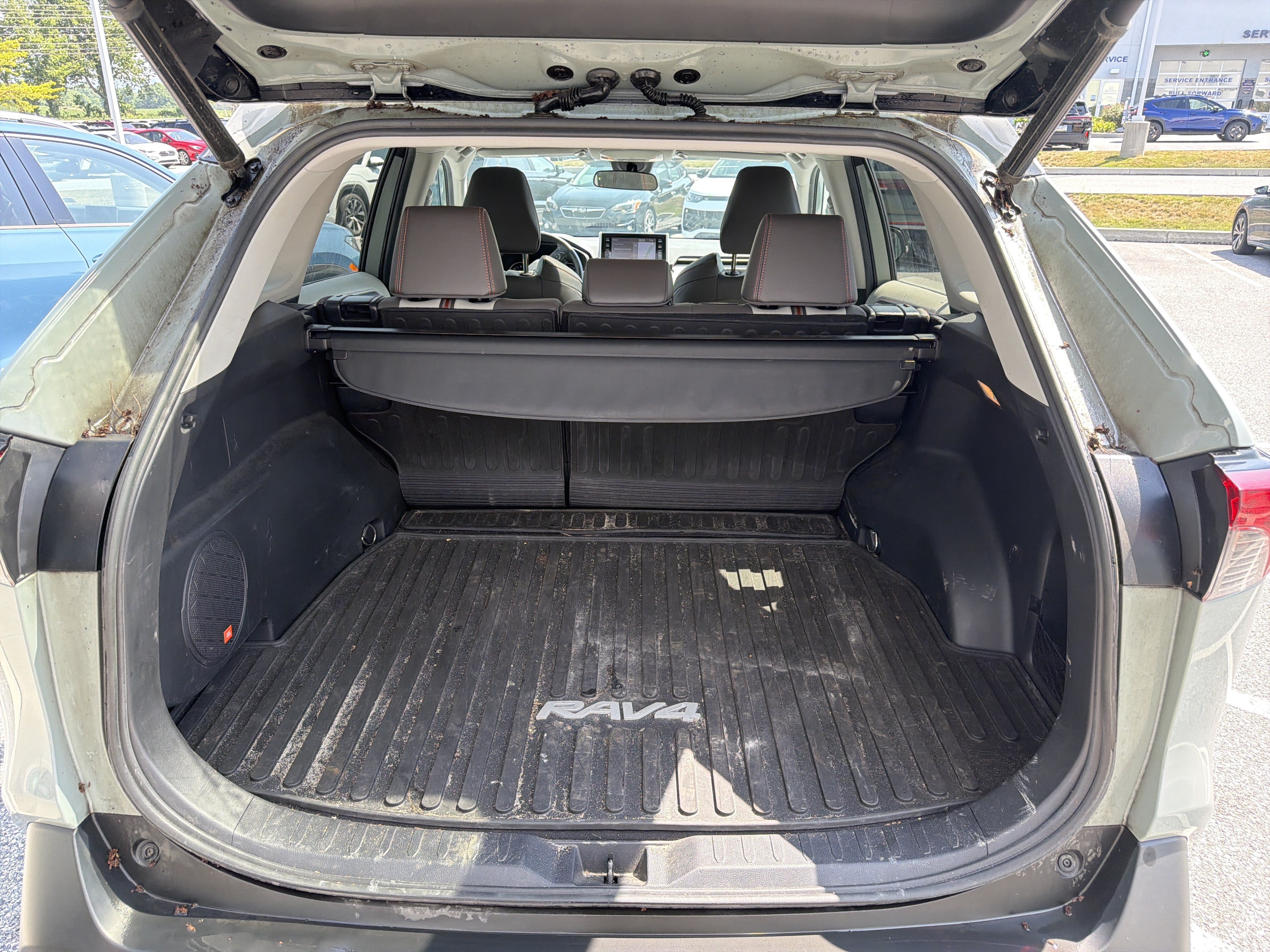 Used 2019 Toyota RAV4 Adventure AWD/4WD image 17