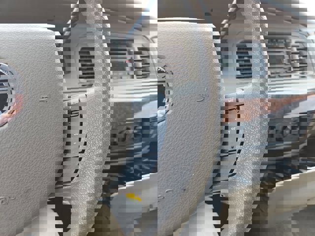 Used 2005 Mercury Grand Marquis GS image 18