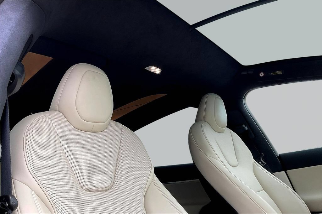 Used 2023 Tesla Model X AWD/4WD image 18
