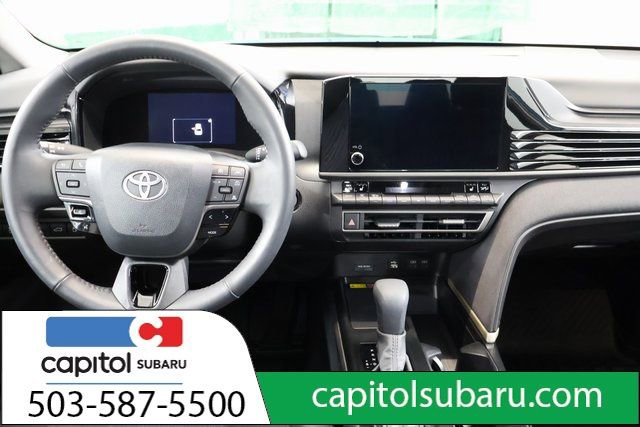 Used 2025 Toyota Camry LE image 18