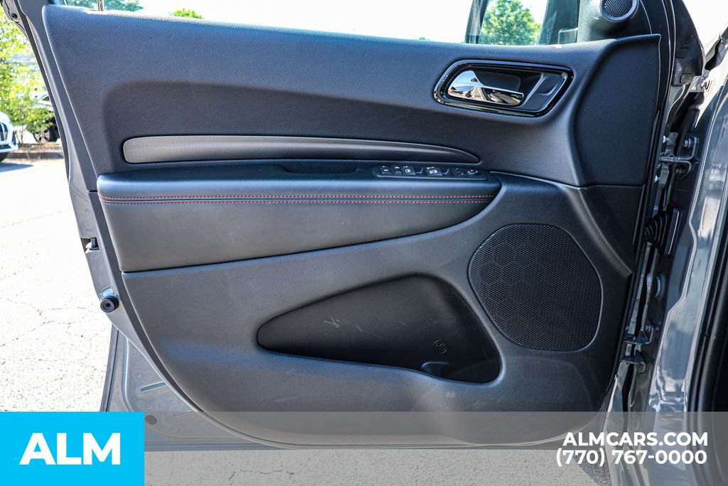 Used 2025 Dodge Durango GT RWD image 45