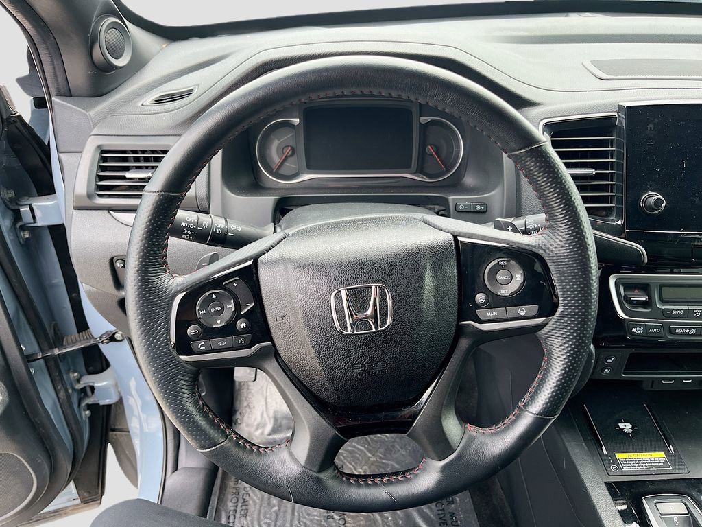 Used 2024 Honda Passport Black Edition image 11