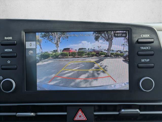 Certified 2025 Hyundai Elantra Sport FWD image 13