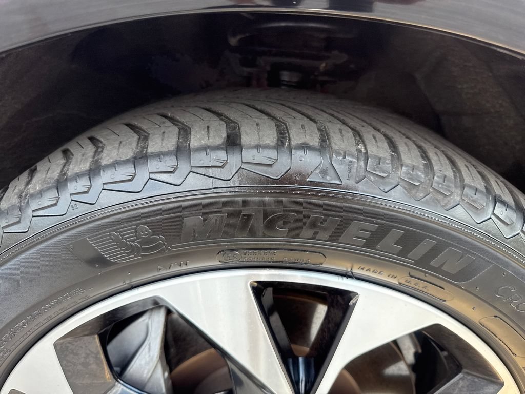 Used 2021 Ford Mustang Mach-E Premium AWD/4WD image 19