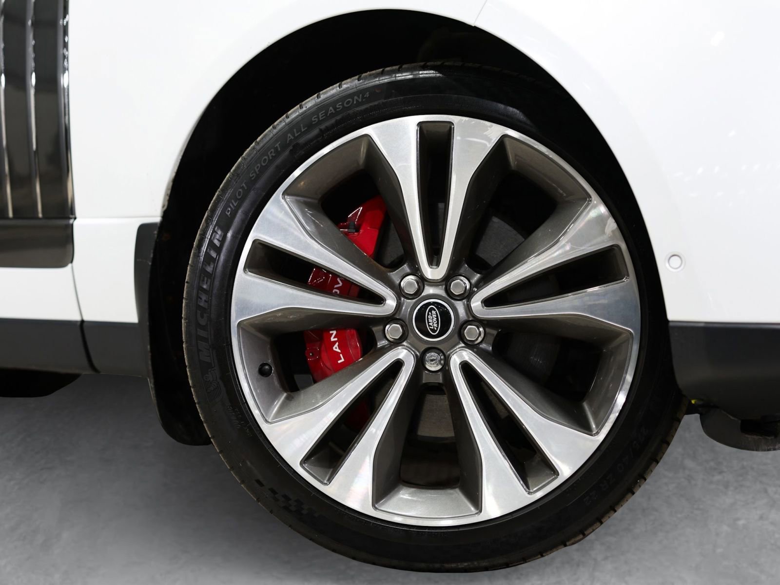 Used 2021 Land Rover Range Rover SV Autobiography Dynamic image 8