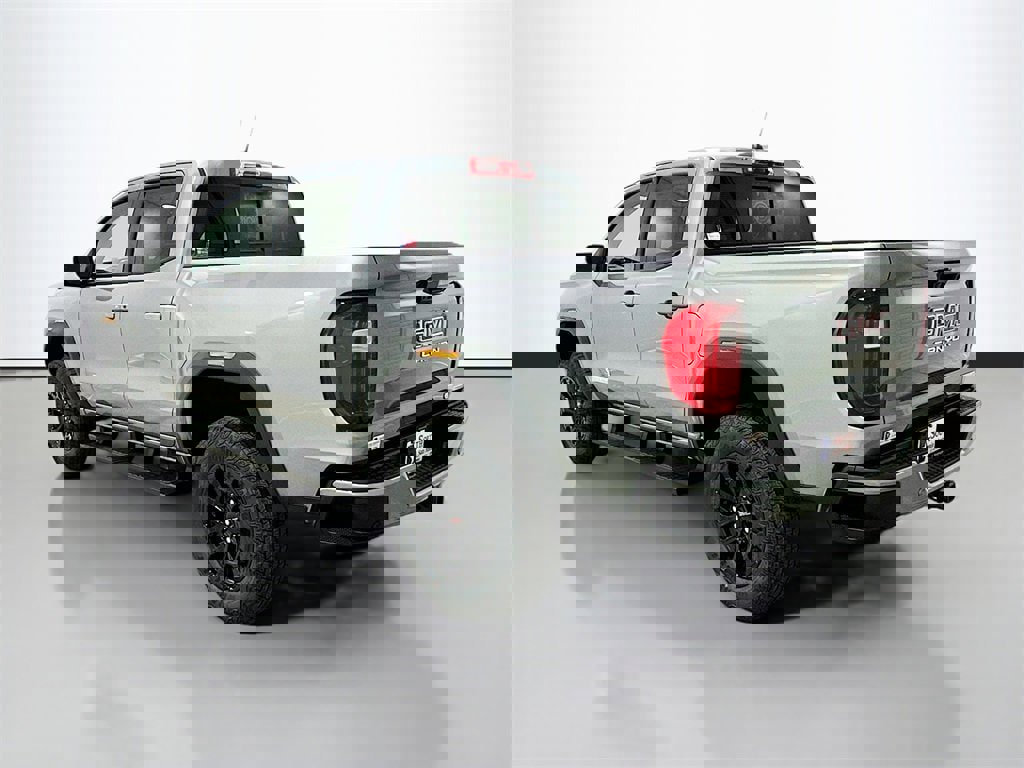 New 2026 GMC Canyon Elevation w/ Convenience Package image 5