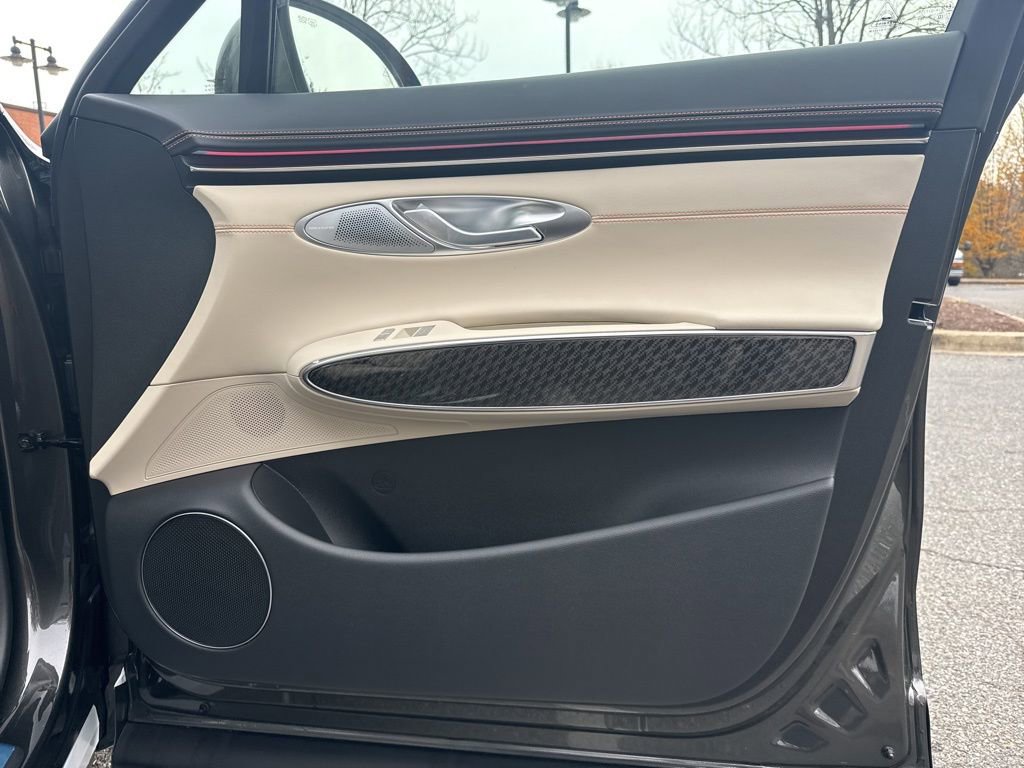 New 2026 Genesis GV70 3.5T Sport Prestige AWD/4WD image 36