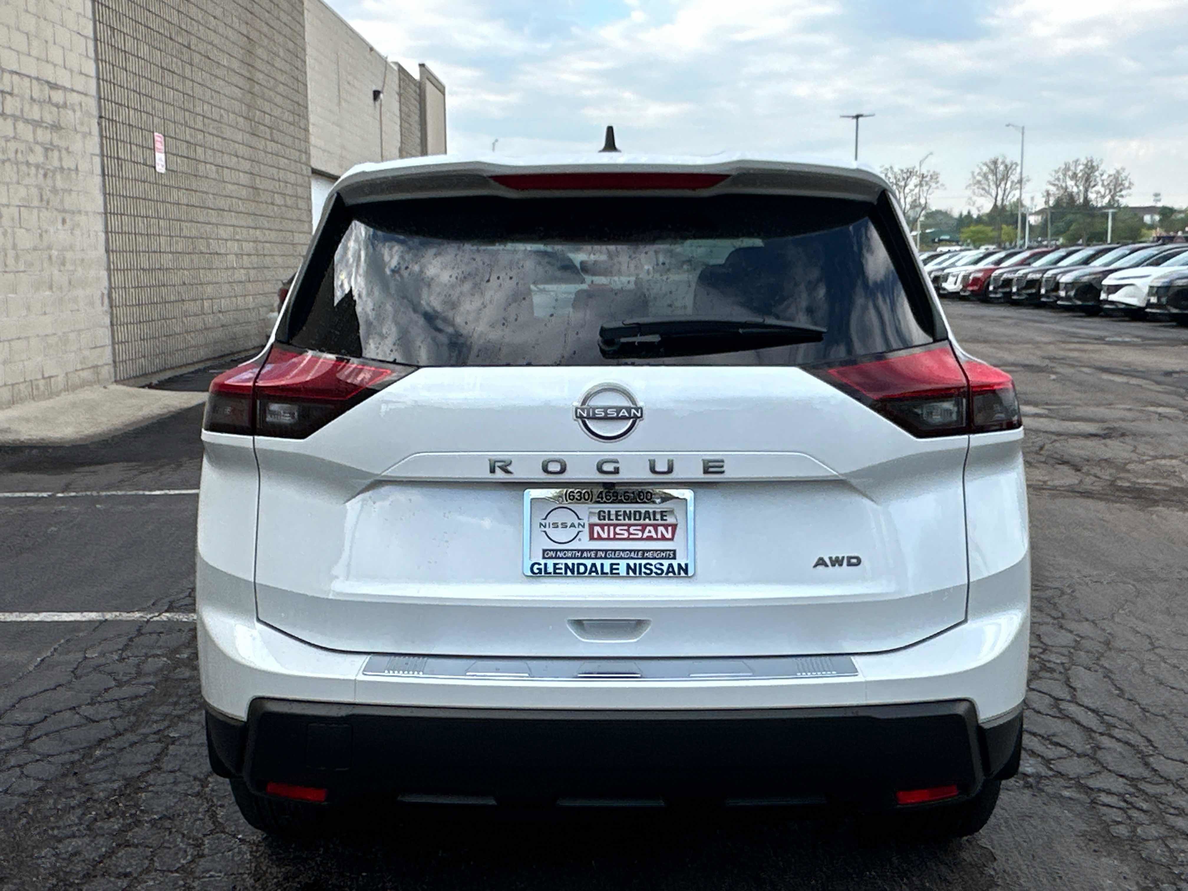 New 2026 Nissan Rogue SV AWD/4WD image 5