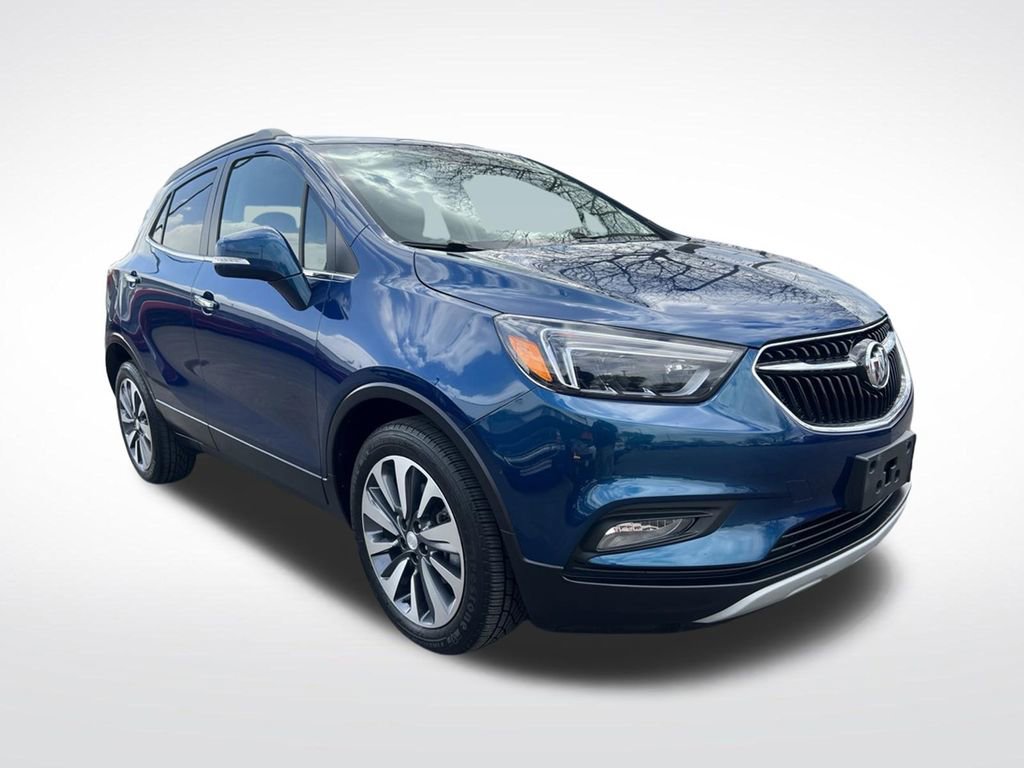 Used 2019 Buick Encore Essence FWD image 3