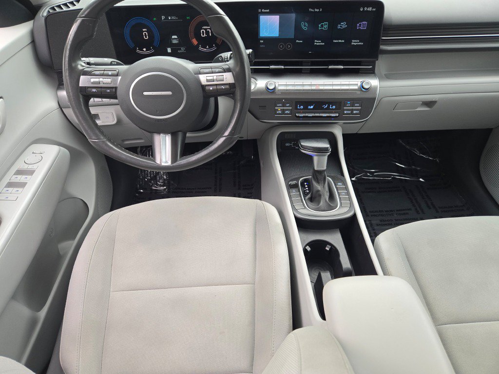 Used 2025 Hyundai Kona SEL AWD/4WD image 17