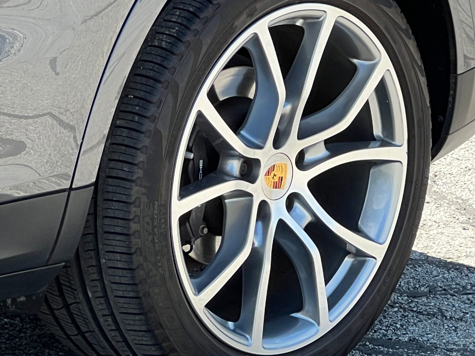Certified 2021 Porsche Cayenne AWD/4WD image 14
