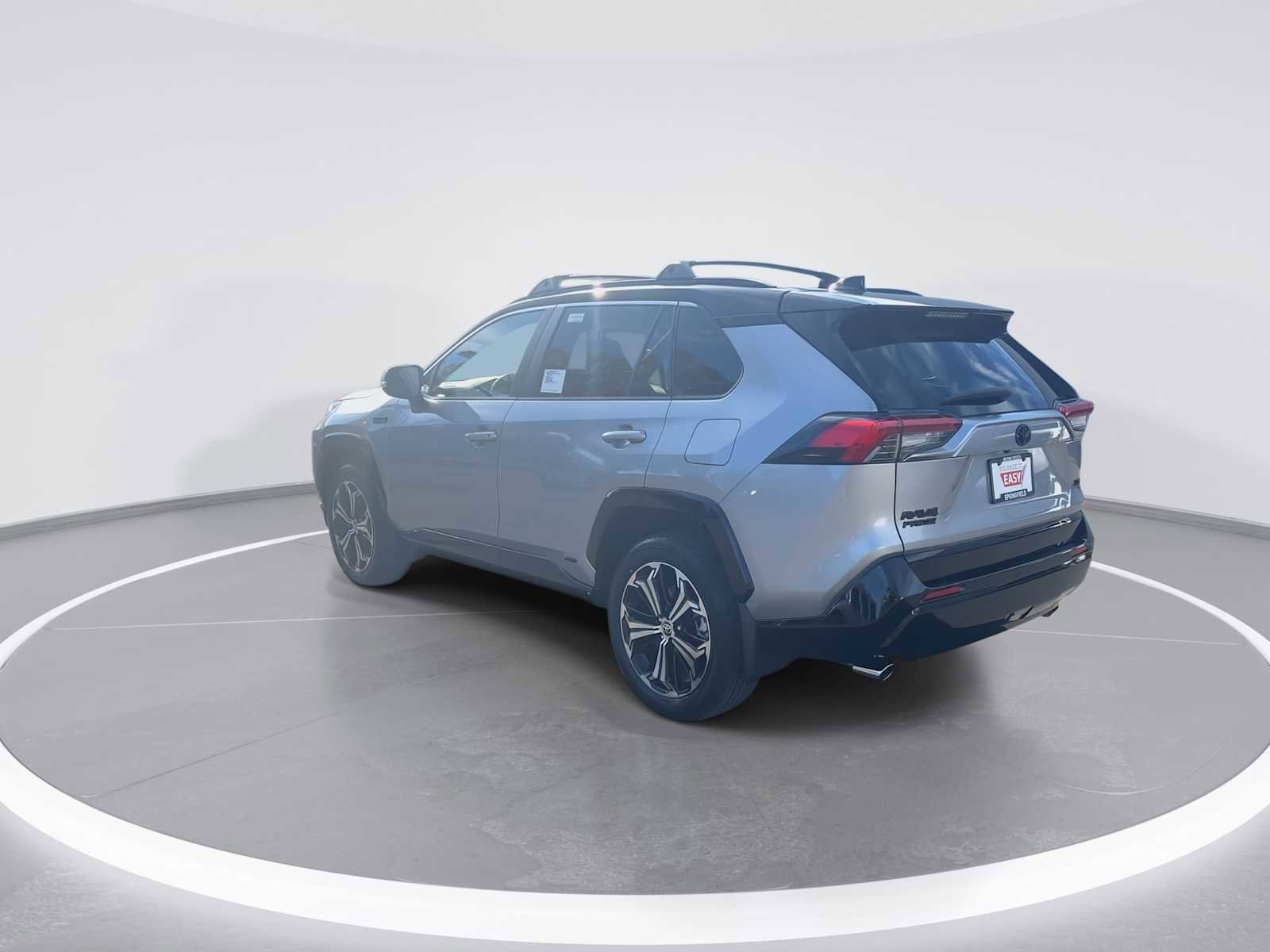 New 2024 Toyota RAV4 XSE w/ Weather Package image 6