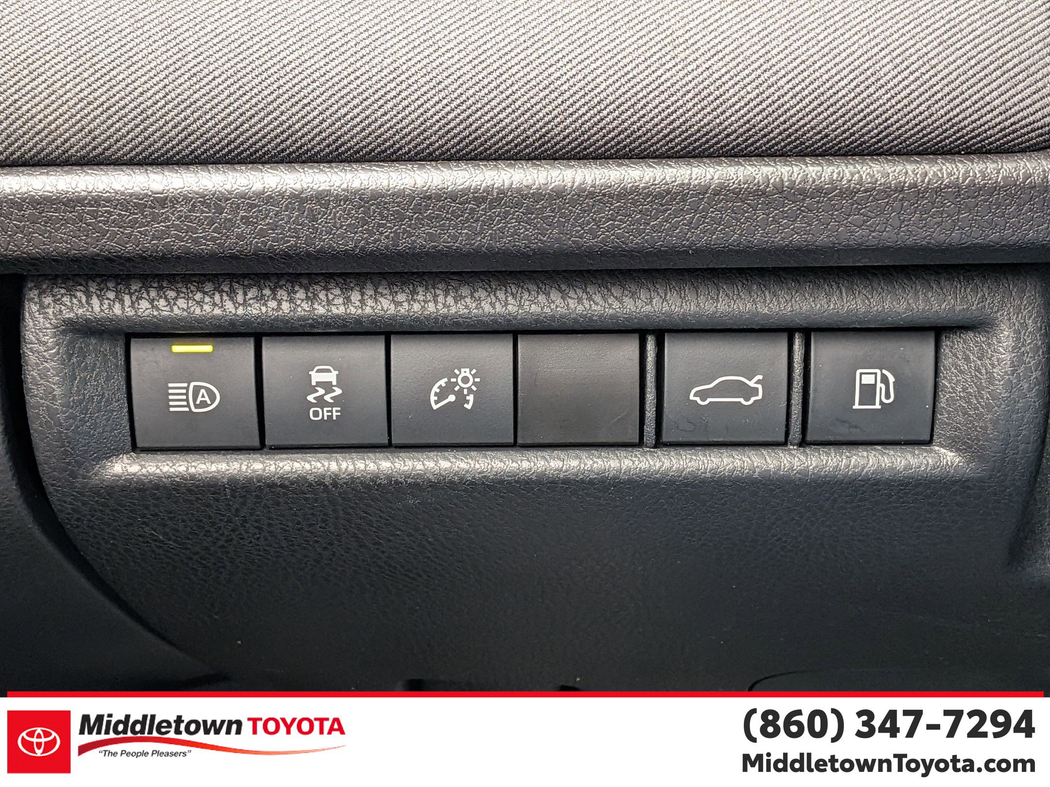 Certified 2025 Toyota Camry LE image 18