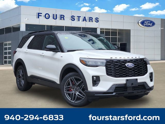 New 2025 Ford Explorer ST-Line w/ Premium Package AWD/4WD image 1