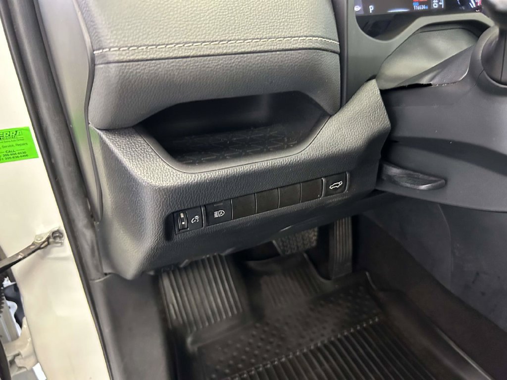 Certified 2024 Toyota RAV4 XLE w/ Convenience Package FWD image 16