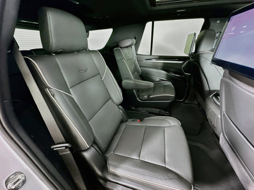 New 2026 Cadillac Escalade Sport w/ Touring Package AWD/4WD image 38