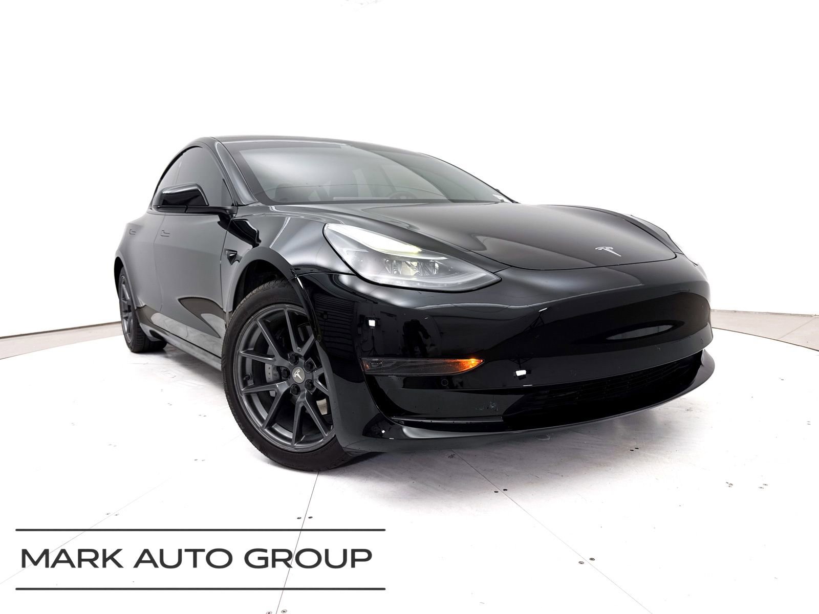 Used 2021 Tesla Model 3 Standard Range Plus RWD image 1