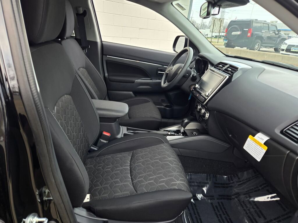 New 2026 Mitsubishi Outlander Sport ES AWD/4WD image 4