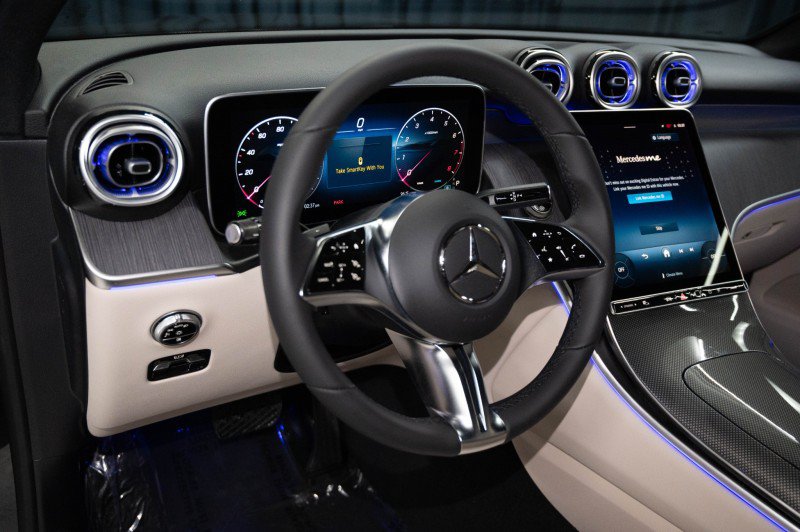 New 2026 Mercedes-Benz GLC 300 4MATIC image 15