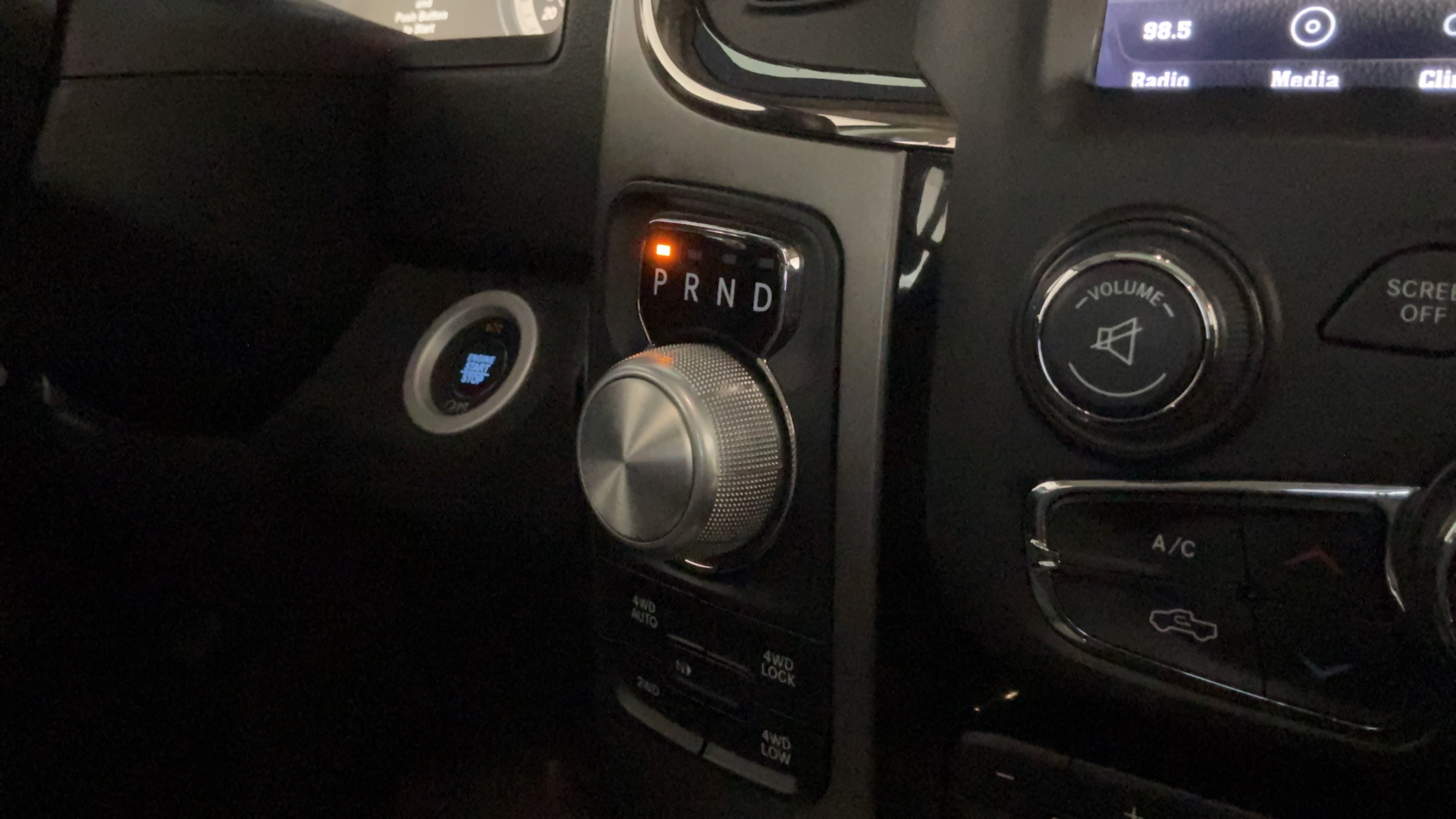 Used 2018 RAM 1500 Sport w/ Convenience Group AWD/4WD image 37