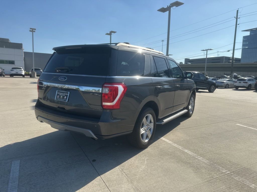 Used 2019 Ford Expedition XLT w/ Equipment Group 202A image 5