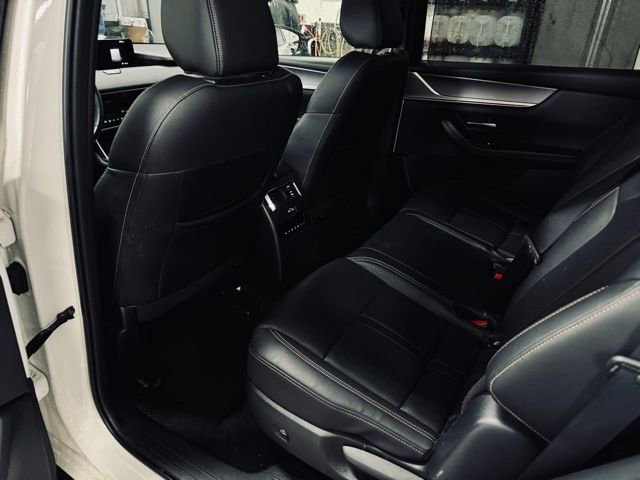 Used 2024 MAZDA CX-90 3.3 Turbo w/ Preferred Plus image 22