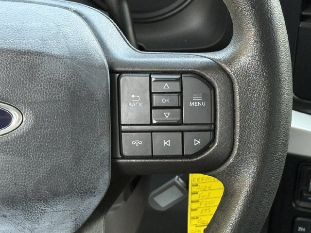 Used 2024 Ford F250 XL w/ STX Appearance Package AWD/4WD image 14
