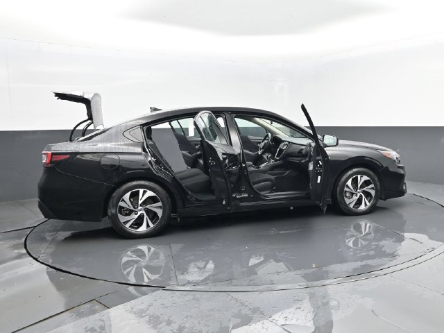 Used 2025 Subaru Legacy Premium AWD/4WD image 28