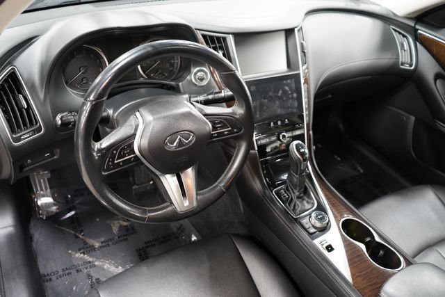 Used 2019 INFINITI Q50 Luxe RWD image 11