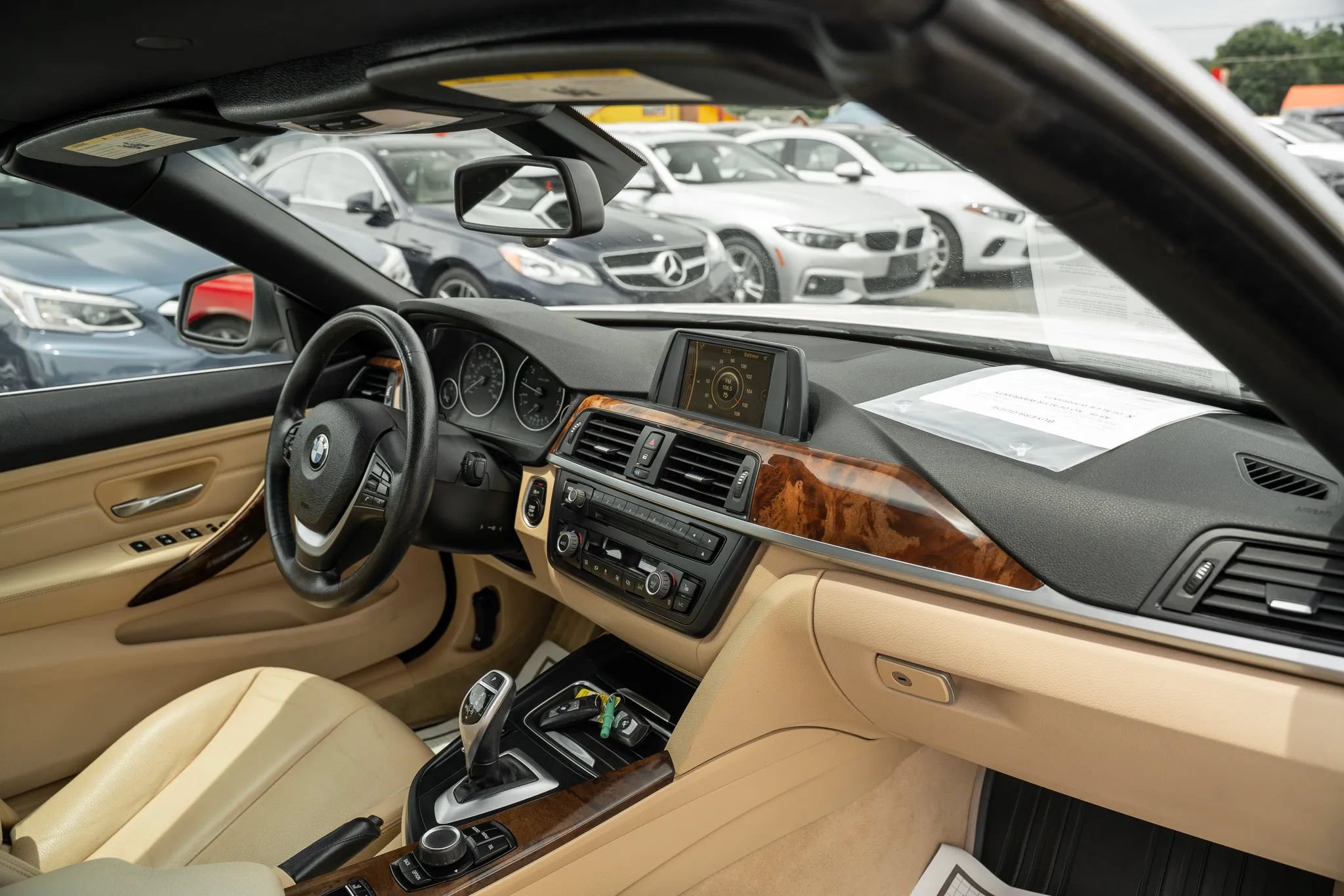 Used 2014 BMW 428i xDrive Convertible AWD/4WD image 16