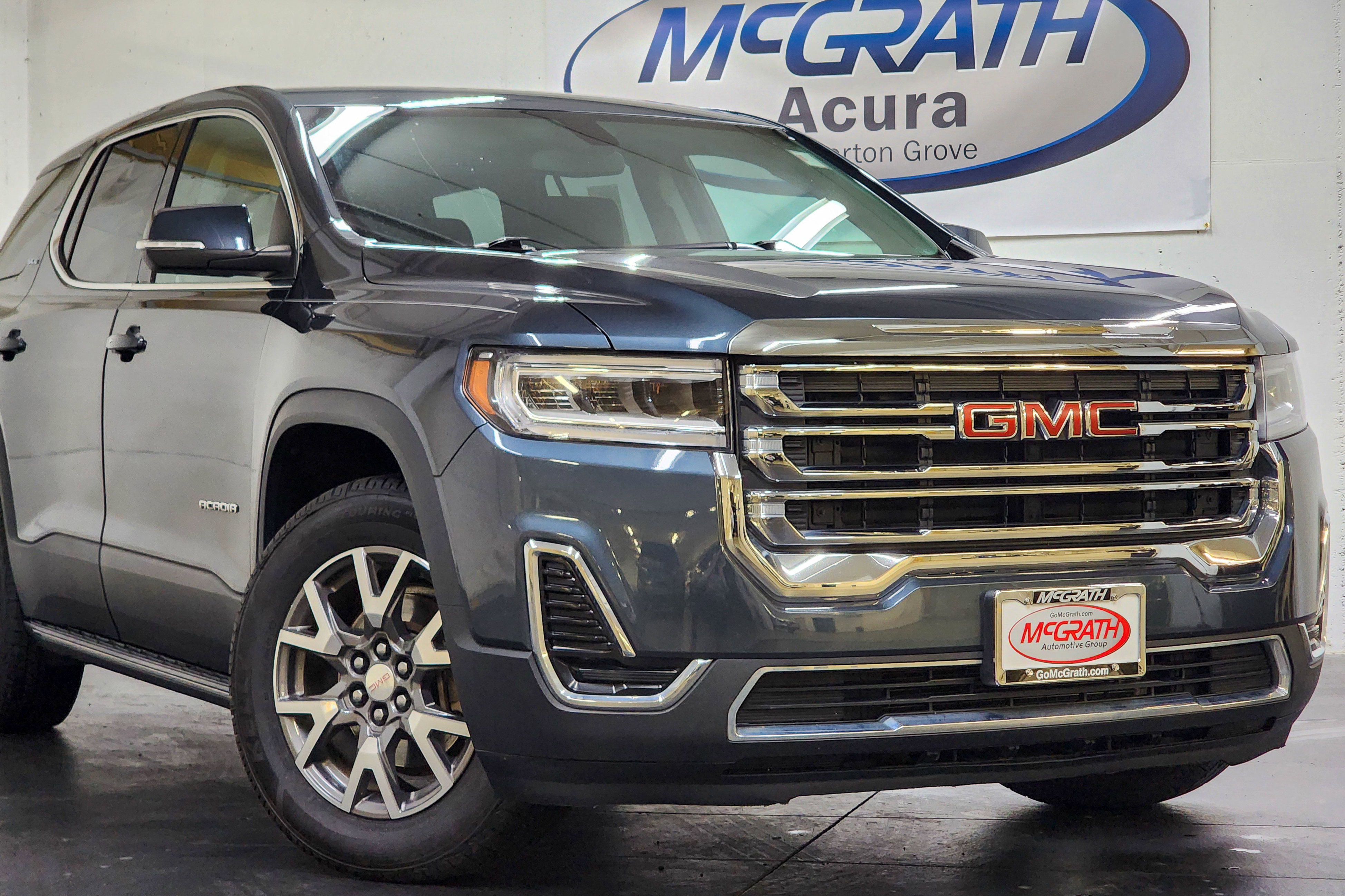 Used 2020 GMC Acadia SLE image 14