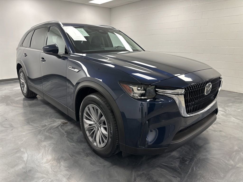 Certified 2024 MAZDA CX-90 Plug-In Hybrid w/ Preferred AWD/4WD image 4