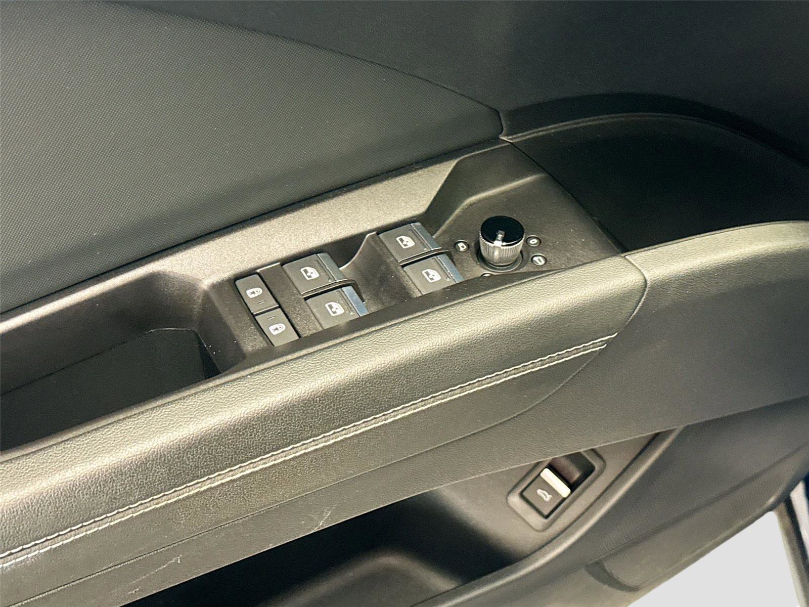 Certified 2023 Audi Q4 e-tron Premium Plus w/ Premium Plus image 18