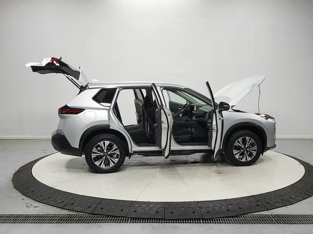 Used 2023 Nissan Rogue SV FWD image 17